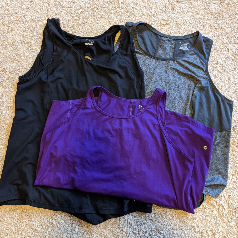 Lot of 3 workout tanks: 2x